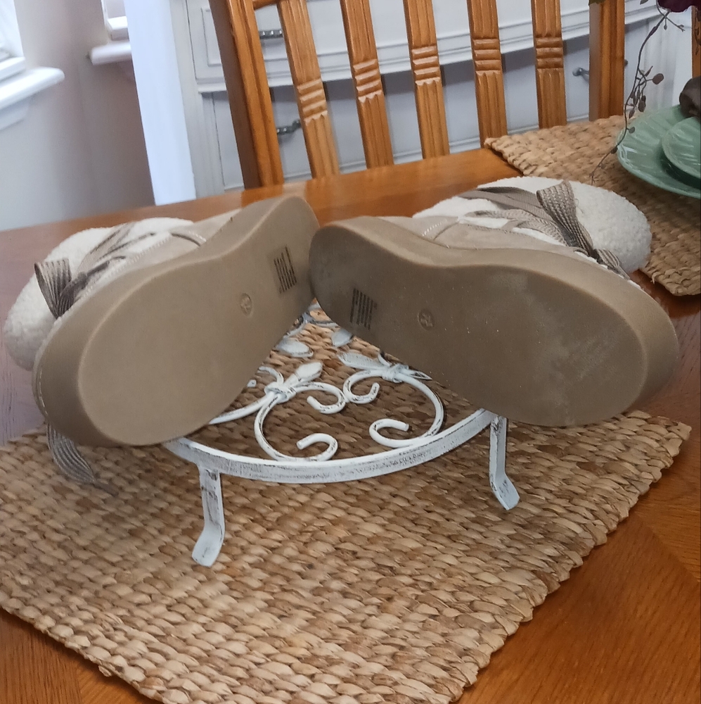 Universal Threads Nwot Birgette Winter Boots Taup… - image 6